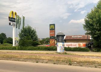 Tychy: 30 nowych słupów plakatowych